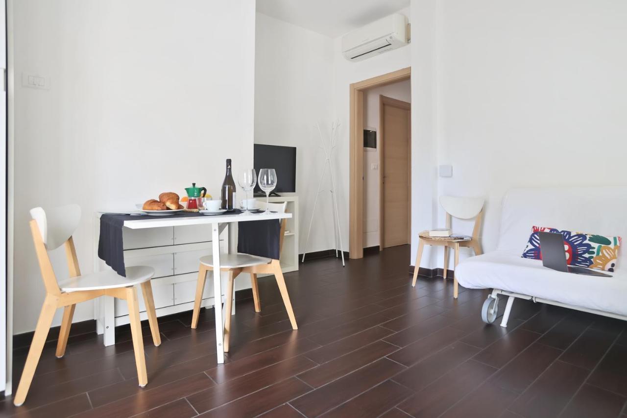 Casa Vacanze Aurora Centro Rimini Exterior photo